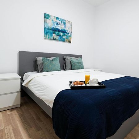 בוקרשט Gabi - Chic Apt With Parking Close To Veranda Mall מראה חיצוני תמונה